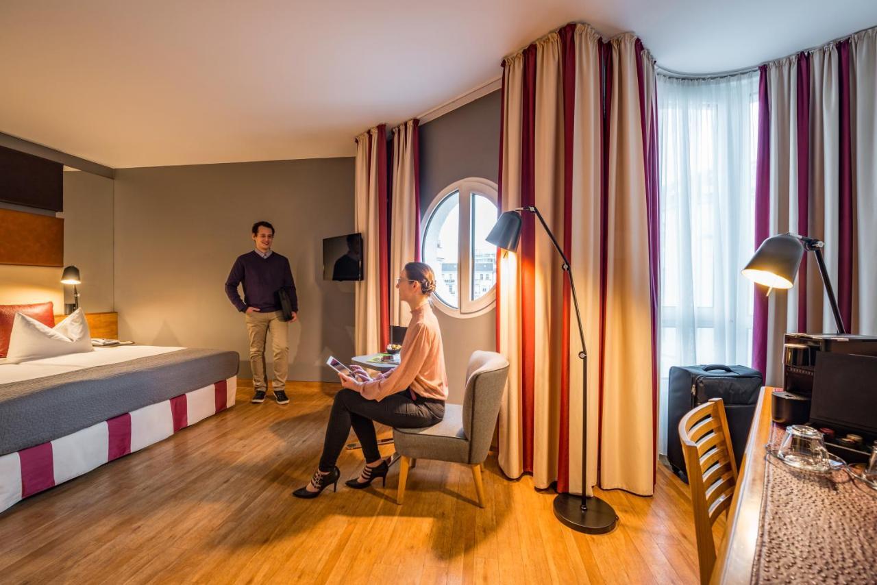 Privilege Double Room with extra Bed,959993305:JPEG